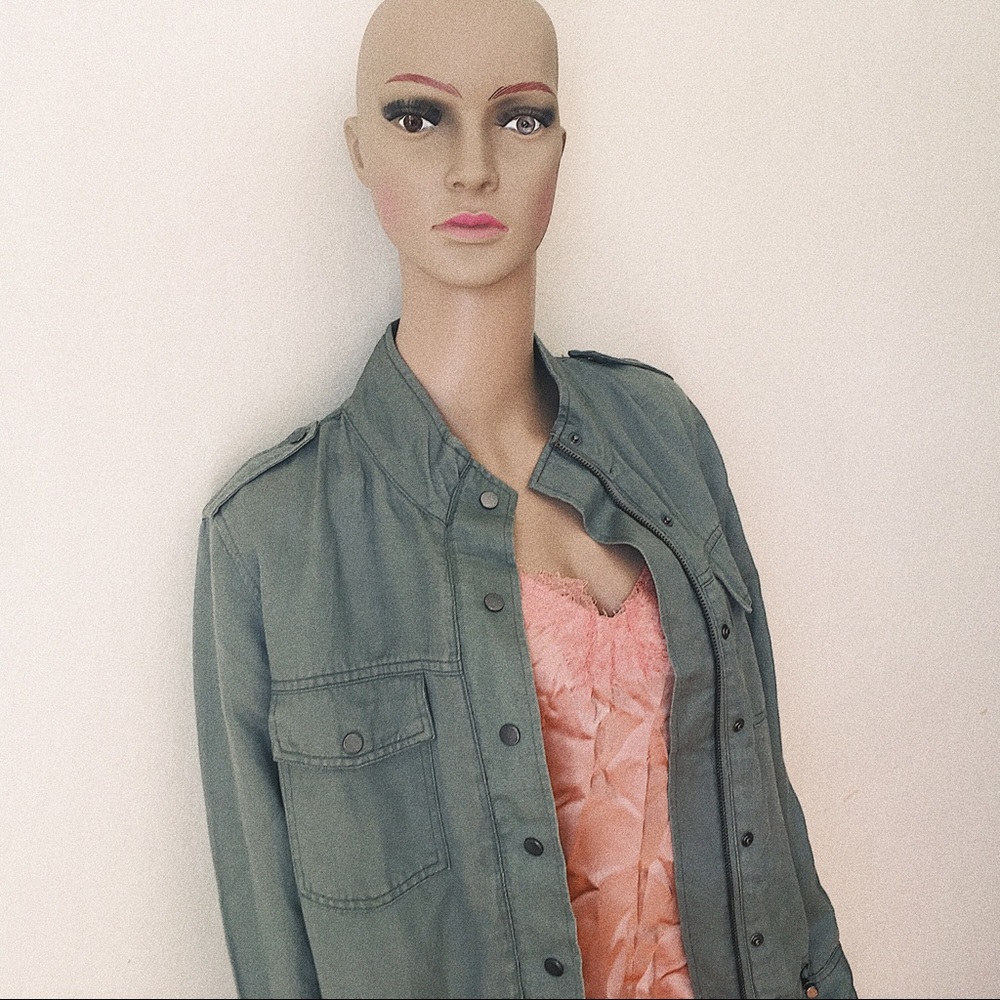 Jacket - Picture 2 of 8